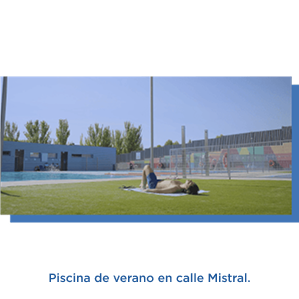 Piscina de verano en calle Mistral.